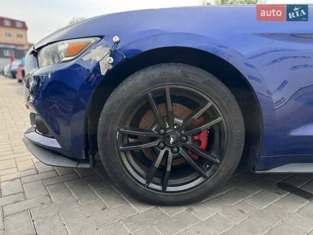 Синий Форд Мустанг, объемом двигателя 2.26 л и пробегом 166 тыс. км за 9200 $, фото 6 на Automoto.ua