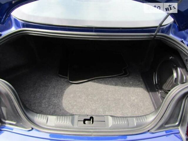 Синий Форд Мустанг, объемом двигателя 2.26 л и пробегом 42 тыс. км за 3000 $, фото 24 на Automoto.ua