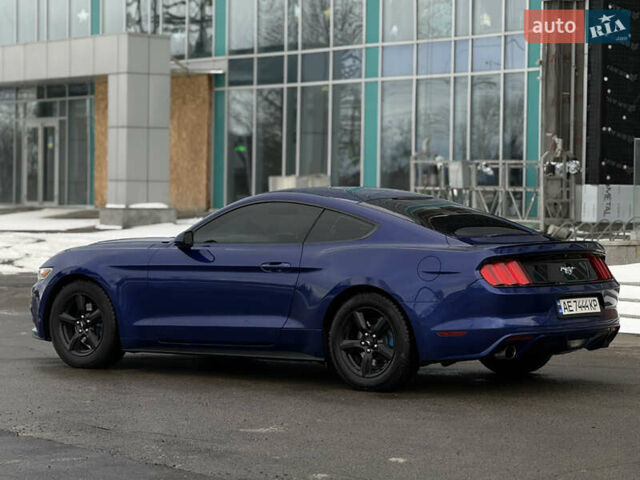 Синій Форд Мустанг, об'ємом двигуна 2.3 л та пробігом 119 тис. км за 12999 $, фото 5 на Automoto.ua