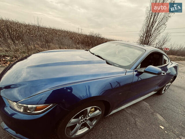 Синий Форд Мустанг, объемом двигателя 2.3 л и пробегом 128 тыс. км за 15800 $, фото 2 на Automoto.ua