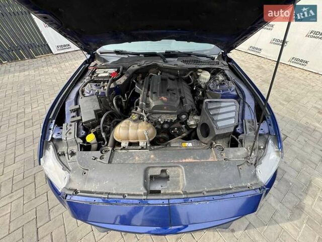 Синий Форд Мустанг, объемом двигателя 2.26 л и пробегом 166 тыс. км за 9200 $, фото 14 на Automoto.ua