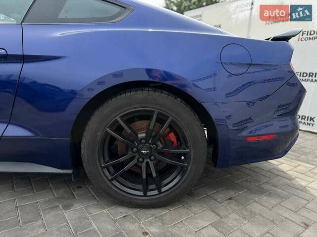 Синий Форд Мустанг, объемом двигателя 2.26 л и пробегом 166 тыс. км за 9200 $, фото 7 на Automoto.ua