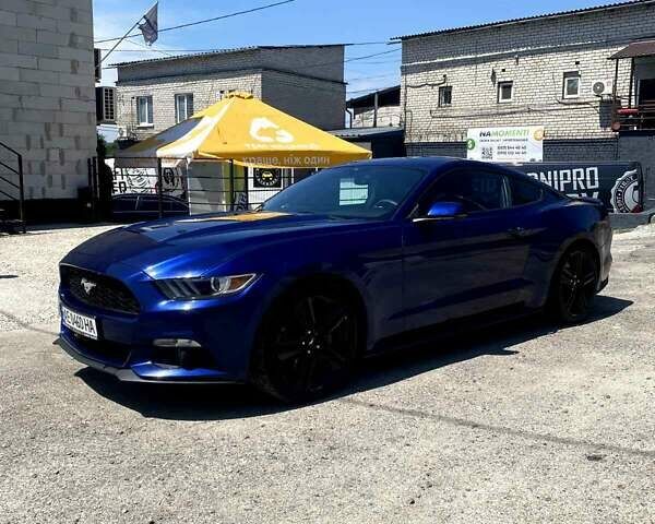 Синий Форд Мустанг, объемом двигателя 2.26 л и пробегом 98 тыс. км за 13500 $, фото 5 на Automoto.ua
