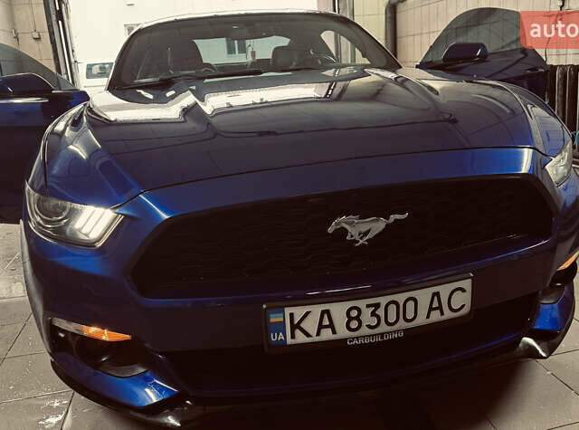 Синий Форд Мустанг, объемом двигателя 2.3 л и пробегом 128 тыс. км за 15800 $, фото 19 на Automoto.ua