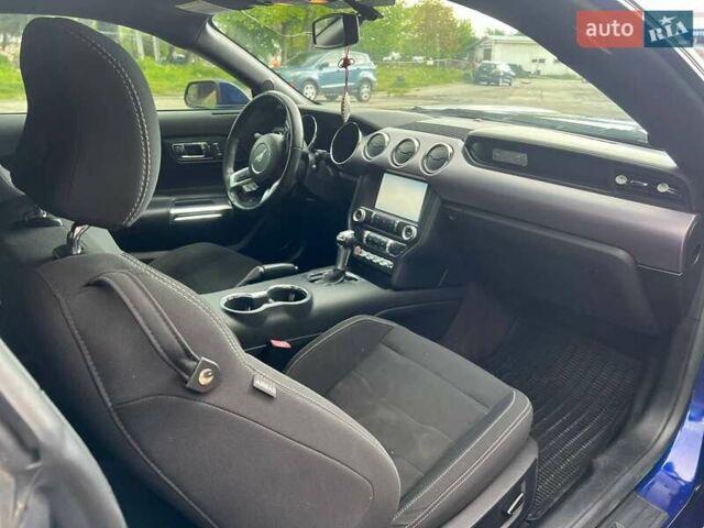 Синий Форд Мустанг, объемом двигателя 2.26 л и пробегом 122 тыс. км за 14800 $, фото 5 на Automoto.ua