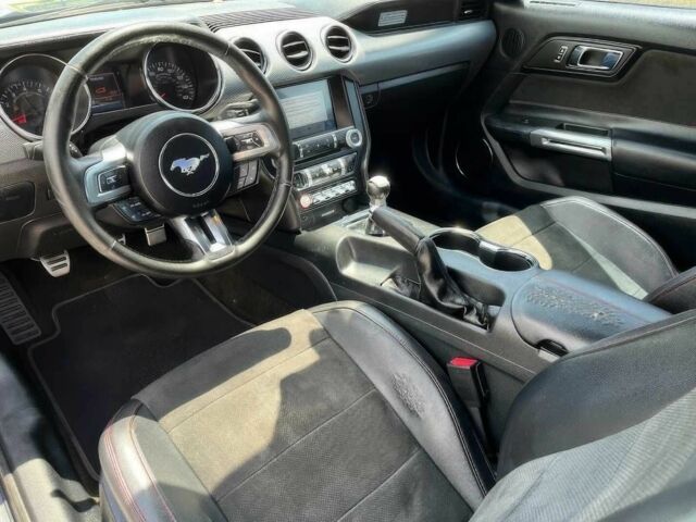 Синий Форд Мустанг, объемом двигателя 5 л и пробегом 70 тыс. км за 9900 $, фото 7 на Automoto.ua