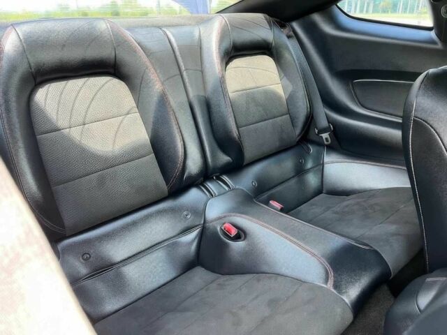 Синий Форд Мустанг, объемом двигателя 5 л и пробегом 70 тыс. км за 9900 $, фото 13 на Automoto.ua