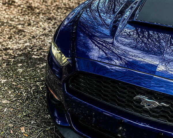 Синий Форд Мустанг, объемом двигателя 2.26 л и пробегом 86 тыс. км за 16999 $, фото 6 на Automoto.ua