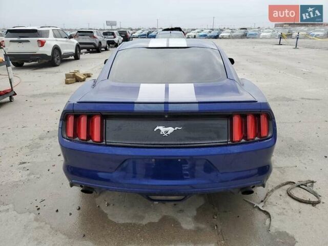 Синий Форд Мустанг, объемом двигателя 2.26 л и пробегом 110 тыс. км за 3000 $, фото 5 на Automoto.ua