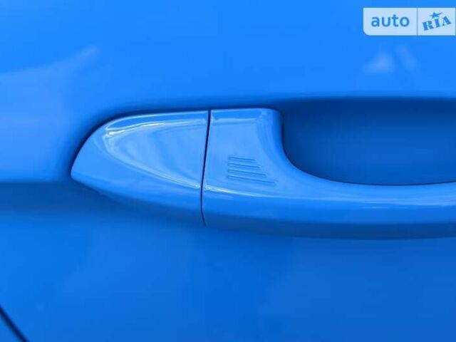 Синій Форд Мустанг, об'ємом двигуна 2.26 л та пробігом 77 тис. км за 16900 $, фото 14 на Automoto.ua