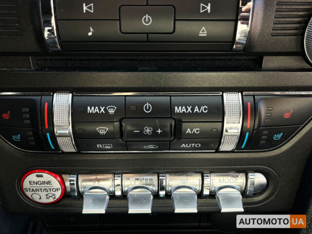 Форд Мустанг 2017 в Мукачеве на Automoto.ua Синий Форд Мустанг, объемом двигателя 2.3 л и пробегом 167 тыс. км за 17800 $, фото 12 на Automoto.ua