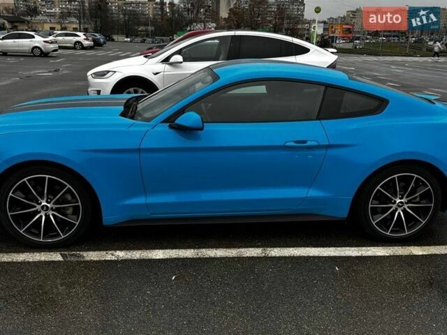 Синій Форд Мустанг, об'ємом двигуна 2.26 л та пробігом 46 тис. км за 16000 $, фото 4 на Automoto.ua