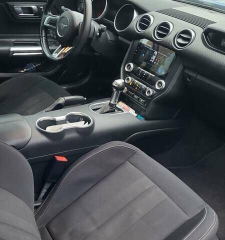 Синий Форд Мустанг, объемом двигателя 2.3 л и пробегом 105 тыс. км за 16500 $, фото 14 на Automoto.ua