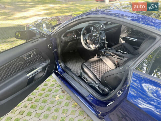 Синий Форд Мустанг, объемом двигателя 2.26 л и пробегом 147 тыс. км за 18000 $, фото 9 на Automoto.ua