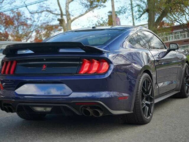 Синий Форд Мустанг, объемом двигателя 5 л и пробегом 42 тыс. км за 16000 $, фото 4 на Automoto.ua