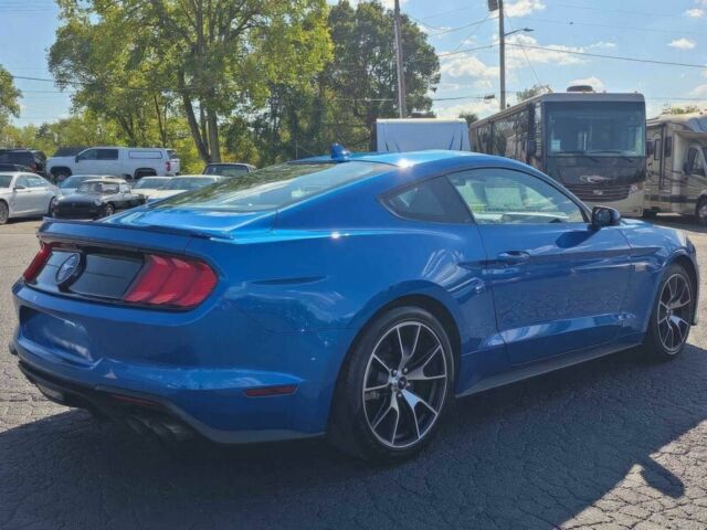 Синий Форд Мустанг, объемом двигателя 2.3 л и пробегом 20 тыс. км за 37000 $, фото 5 на Automoto.ua