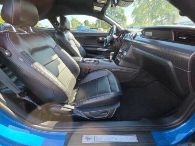 Синий Форд Мустанг, объемом двигателя 2.3 л и пробегом 20 тыс. км за 37000 $, фото 8 на Automoto.ua