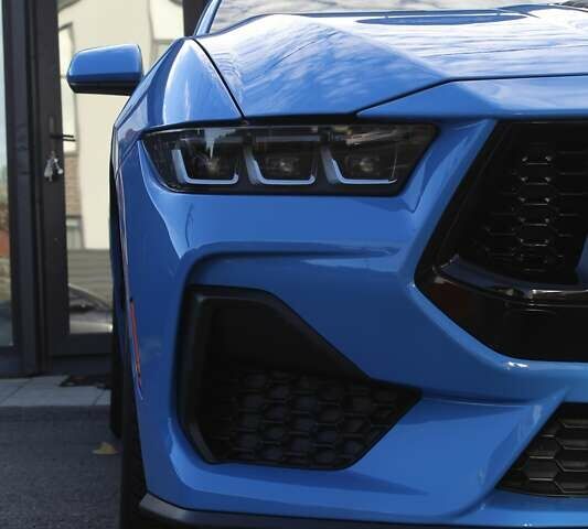 Синий Форд Мустанг, объемом двигателя 4.95 л и пробегом 18 тыс. км за 54700 $, фото 30 на Automoto.ua