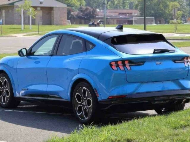 Синий Форд Мустанг, объемом двигателя 0 л и пробегом 30 тыс. км за 19000 $, фото 3 на Automoto.ua