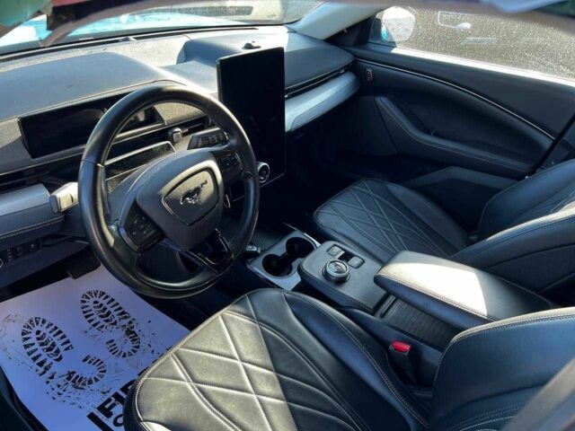 Форд Мустанг 2023 в Луцке на Automoto.ua Синий Форд Мустанг, объемом двигателя 0 л и пробегом 65 тыс. км за 17600 $, фото 4 на Automoto.ua