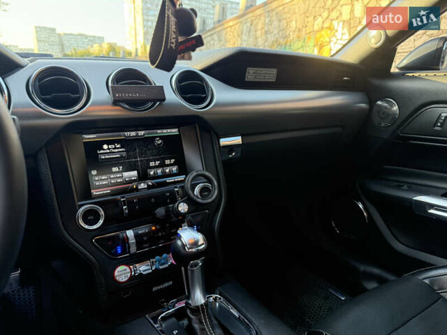 Зеленый Форд Мустанг, объемом двигателя 2.26 л и пробегом 80 тыс. км за 17500 $, фото 15 на Automoto.ua