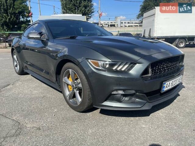 Форд Мустанг 2015 в Киеве на Automoto.ua Зеленый Форд Мустанг, объемом двигателя 2.3 л и пробегом 134 тыс. км за 12500 $, фото 2 на Automoto.ua