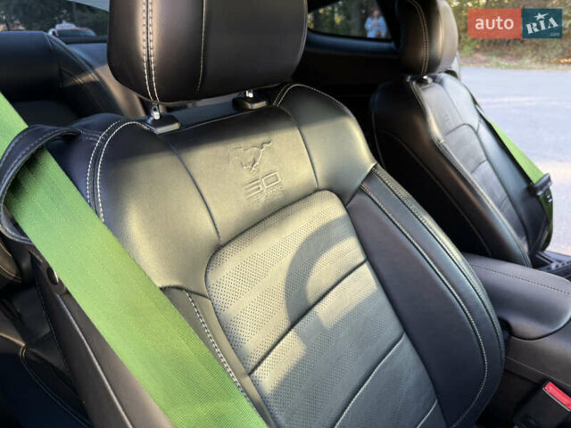 Зеленый Форд Мустанг, объемом двигателя 2.26 л и пробегом 80 тыс. км за 17500 $, фото 22 на Automoto.ua