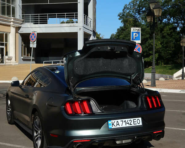 Зелений Форд Мустанг, об'ємом двигуна 2.26 л та пробігом 131 тис. км за 13500 $, фото 7 на Automoto.ua