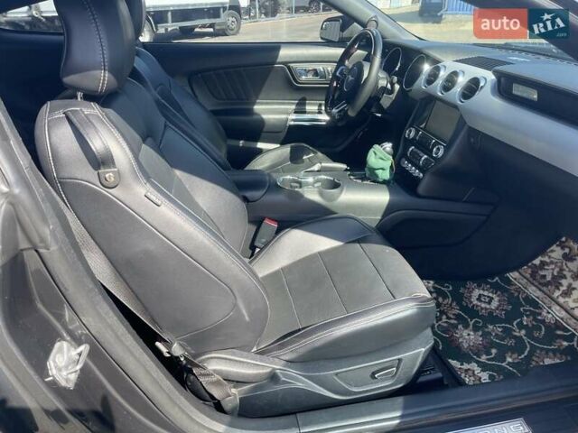 Форд Мустанг 2015 в Киеве на Automoto.ua Зеленый Форд Мустанг, объемом двигателя 2.3 л и пробегом 134 тыс. км за 12500 $, фото 20 на Automoto.ua