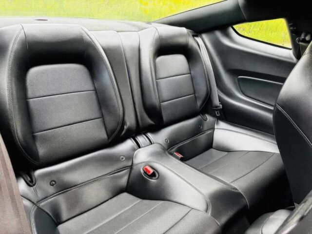 Зеленый Форд Мустанг, объемом двигателя 5 л и пробегом 33 тыс. км за 11900 $, фото 11 на Automoto.ua