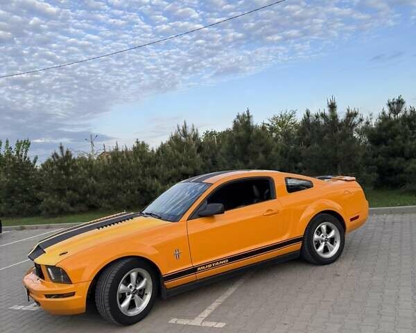 Оранжевый Форд Мустанг, объемом двигателя 4 л и пробегом 92 тыс. км за 9999 $, фото 7 на Automoto.ua