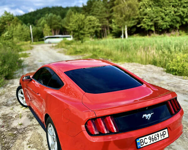 Оранжевый Форд Мустанг, объемом двигателя 2.3 л и пробегом 38 тыс. км за 24500 $, фото 2 на Automoto.ua