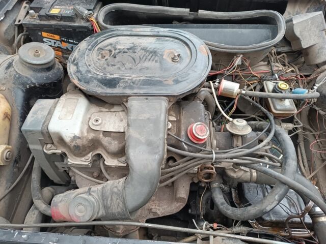 Форд Орион 1984 в Днепре (Днепропетровске) на Automoto.ua Черный Форд Орион, объемом двигателя 0 л и пробегом 203 тыс. км за 500 $, фото 7 на Automoto.ua