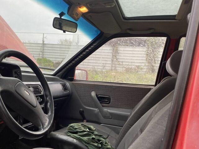 Форд Орион 1989 в Сумах на Automoto.ua Черный Форд Орион, объемом двигателя 1.3 л и пробегом 40 тыс. км за 333 $, фото 5 на Automoto.ua