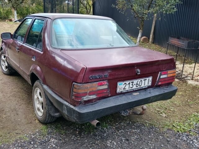 Красный Форд Орион, объемом двигателя 2 л и пробегом 300 тыс. км за 600 $, фото 4 на Automoto.ua