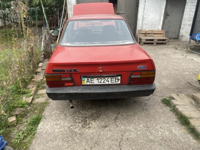Форд Орион 1987 в Каменское - Днепродзержинск на Automoto.ua Красный Форд Орион, объемом двигателя 1.4 л и пробегом 3 тыс. км за 835 $, фото 1 на Automoto.ua
