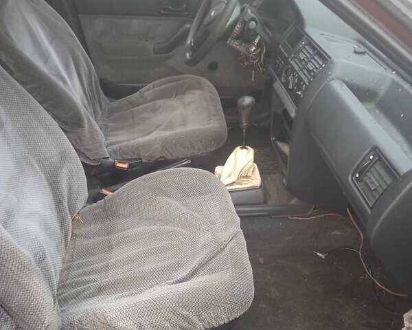 Красный Форд Орион, объемом двигателя 1.4 л и пробегом 365 тыс. км за 500 $, фото 5 на Automoto.ua