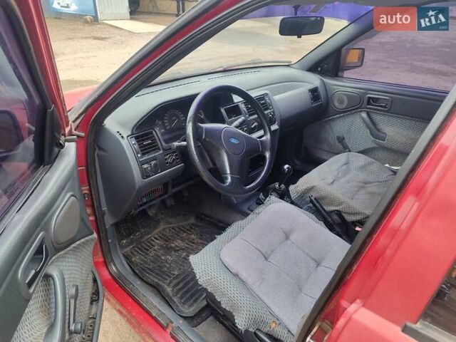 Червоний Форд Оріон, об'ємом двигуна 1.6 л та пробігом 333 тис. км за 614 $, фото 8 на Automoto.ua
