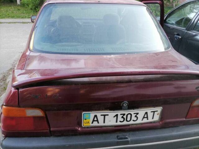 Красный Форд Орион, объемом двигателя 7 л и пробегом 852 тыс. км за 400 $, фото 1 на Automoto.ua