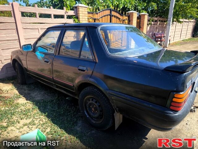 Форд Орион, объемом двигателя 1.5 л и пробегом 0 тыс. км за 700 $, фото 3 на Automoto.ua