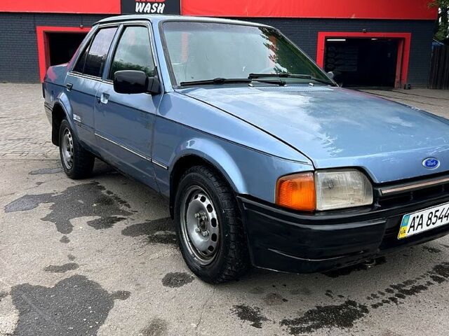 Форд Орион, объемом двигателя 1.6 л и пробегом 0 тыс. км за 900 $, фото 1 на Automoto.ua
