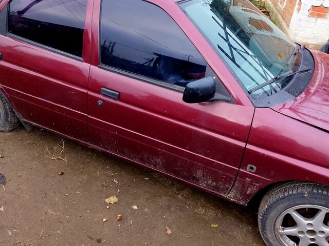 Форд Оріон, об'ємом двигуна 1.8 л та пробігом 160 тис. км за 450 $, фото 2 на Automoto.ua