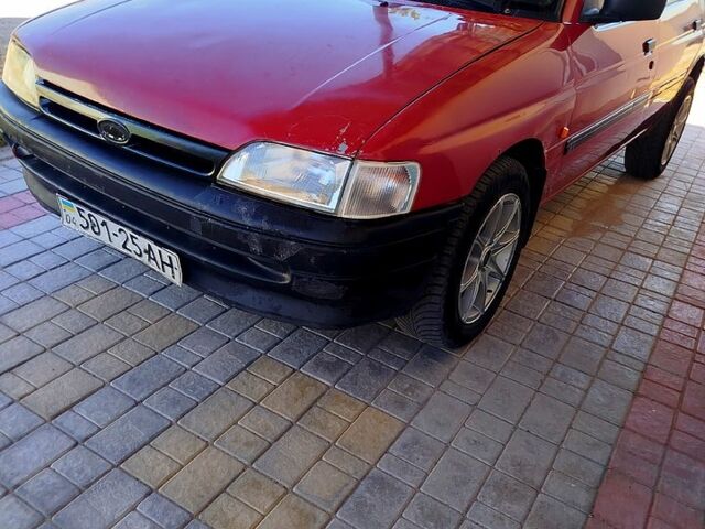 Форд Орион, объемом двигателя 1.8 л и пробегом 0 тыс. км за 1100 $, фото 2 на Automoto.ua