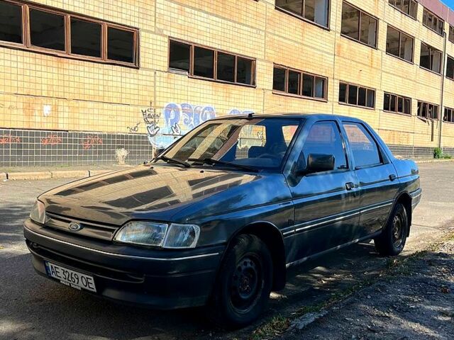 Форд Орион, объемом двигателя 1.4 л и пробегом 350 тыс. км за 1200 $, фото 1 на Automoto.ua