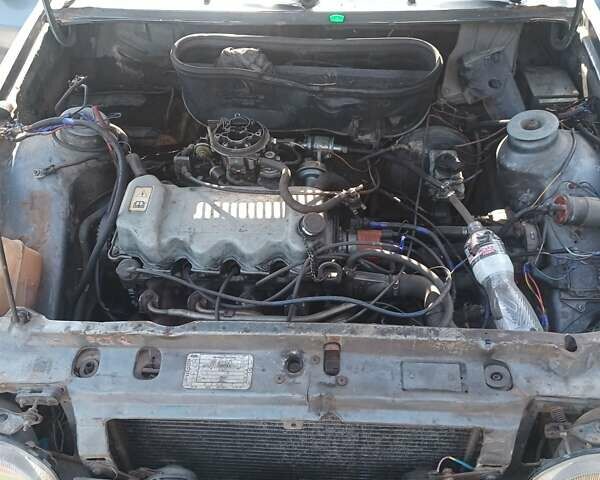 Серый Форд Орион, объемом двигателя 0 л и пробегом 100 тыс. км за 472 $, фото 1 на Automoto.ua