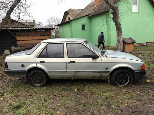 Сірий Форд Оріон, об'ємом двигуна 1.4 л та пробігом 100 тис. км за 450 $, фото 3 на Automoto.ua