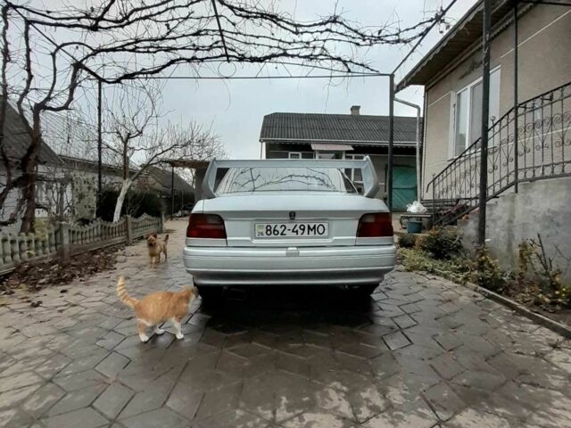 Серый Форд Орион, объемом двигателя 0 л и пробегом 350 тыс. км за 1500 $, фото 5 на Automoto.ua