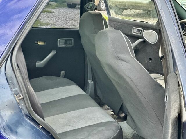 Синий Форд Орион, объемом двигателя 1.4 л и пробегом 98 тыс. км за 999 $, фото 15 на Automoto.ua