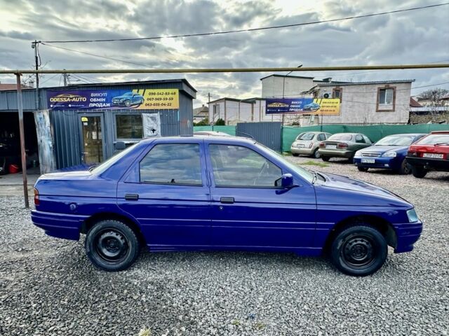 Синий Форд Орион, объемом двигателя 1.4 л и пробегом 98 тыс. км за 999 $, фото 8 на Automoto.ua