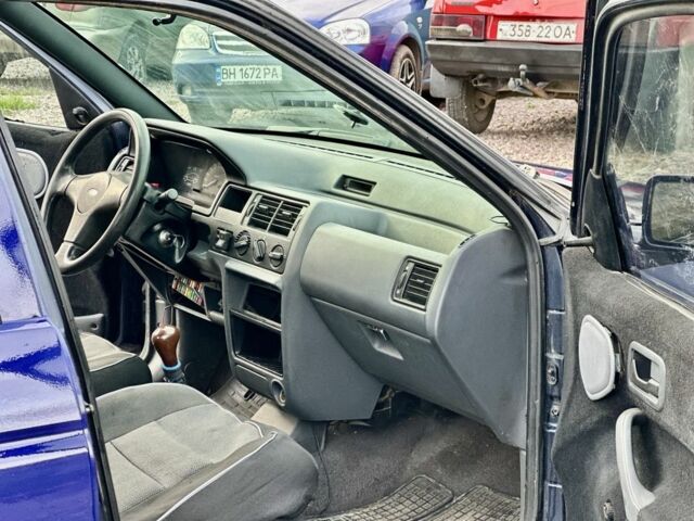 Синий Форд Орион, объемом двигателя 1.4 л и пробегом 98 тыс. км за 999 $, фото 13 на Automoto.ua